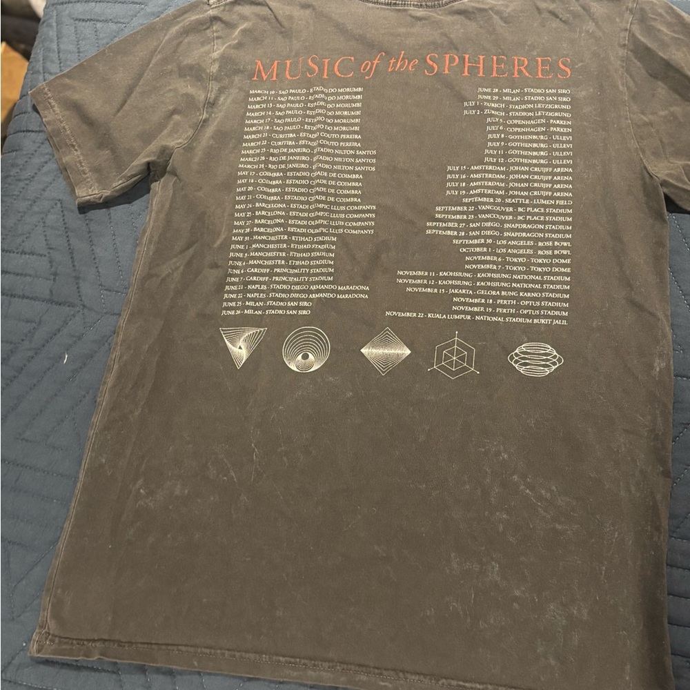 Coldplay Alien Radio Graphic Tee - Picture 3 of 3